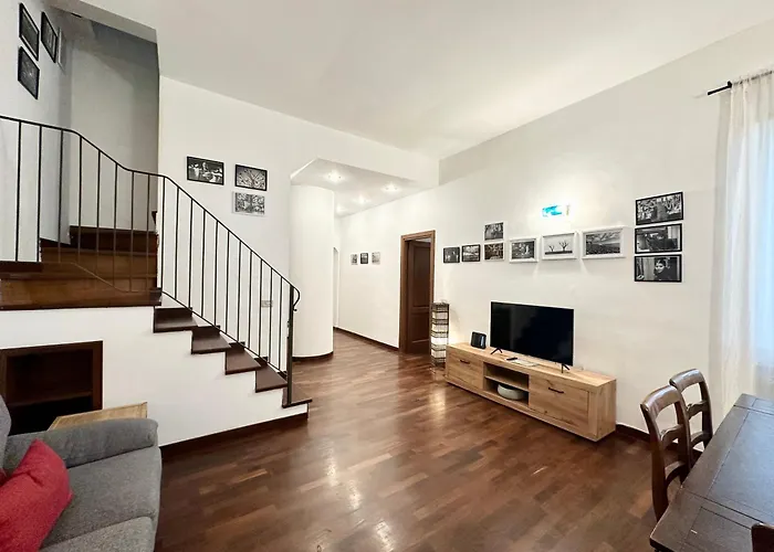 Quirinale View 52 Apartment *